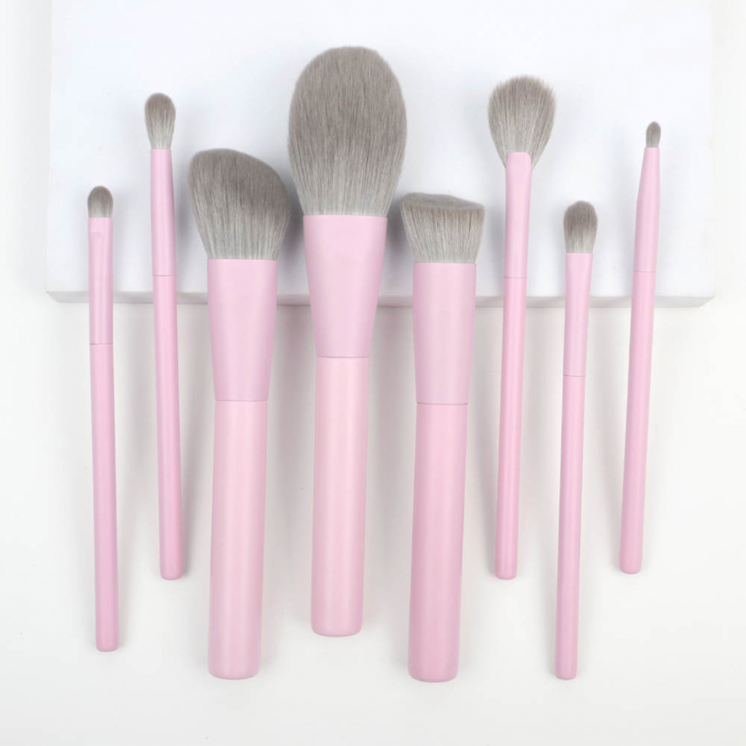 Makeup brushes/Beauty blenders